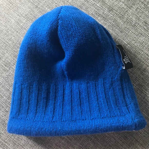 Authentic Moncler Grenoble Beanie. - Picture 2 of 6
